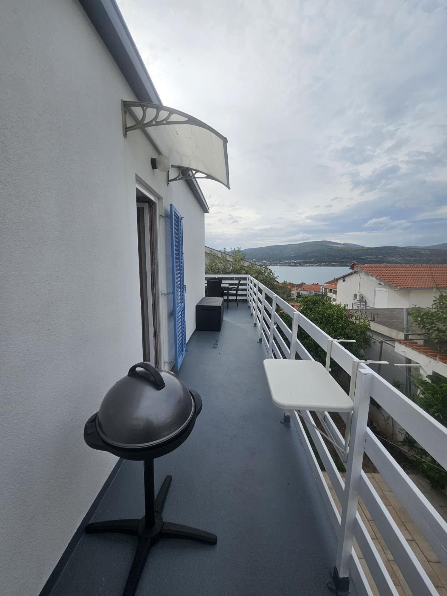 Apartment Tina Trogir Exterior foto